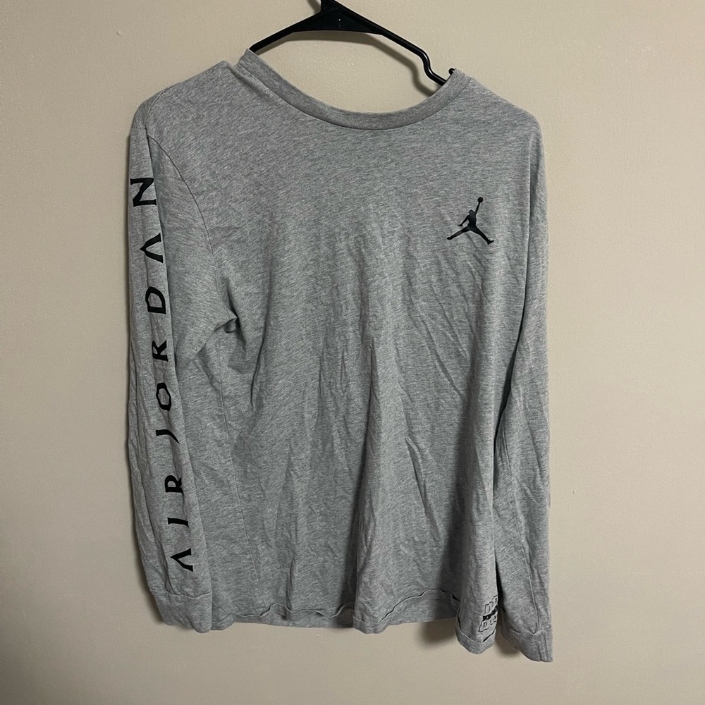 Jordan long sleeve